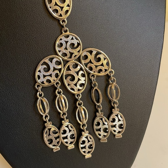 Necklace - Picture 5 of 12